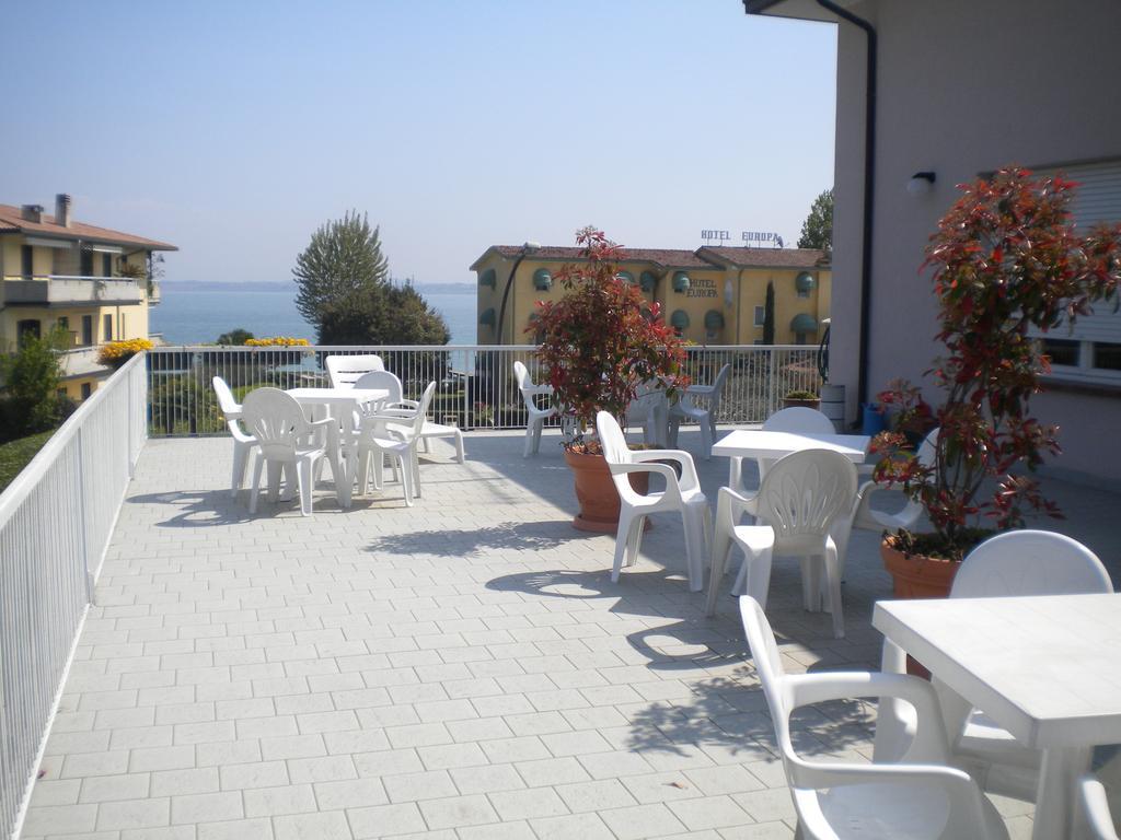 Residence Poggio Al Lago Sirmione Luaran gambar